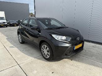 Voiture accidenté Toyota Aygo X 1.0 VVT-i MT Play Airco 2025/7