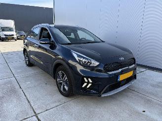 Kia Niro 1.6 GDi Hybrid DynamicLine NAVI - CAMERA picture 2