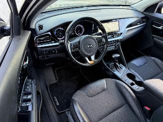 Kia Niro 1.6 GDi Hybrid DynamicLine NAVI - CAMERA picture 3