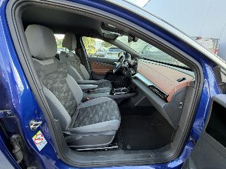 Volkswagen ID.5 Pro 77 kWh -NAVI-PDC-CAMERA -ACTIERADIUS 511 Km picture 11