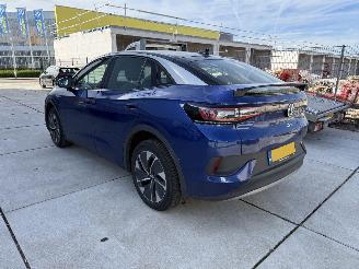 Volkswagen ID.5 Pro 77 kWh -NAVI-PDC-CAMERA -ACTIERADIUS 511 Km picture 8