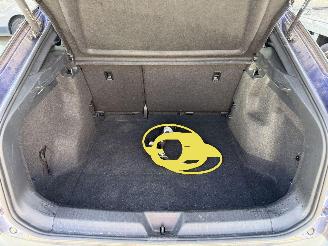 Volkswagen ID.5 Pro 77 kWh -NAVI-PDC-CAMERA -ACTIERADIUS 511 Km picture 16