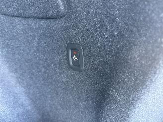 Volvo XC40 RECHARGE TWIN PLUS 82 kWh-CAMERA-NAVI-LEDER-ACTIERADIUS 534 Km picture 11