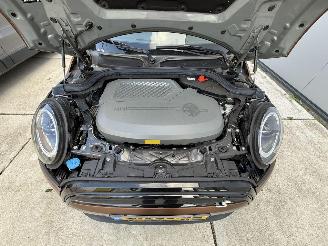 Mini Electric Camden Edition 33 kWh -PANO-CAMERA-LEDER picture 14