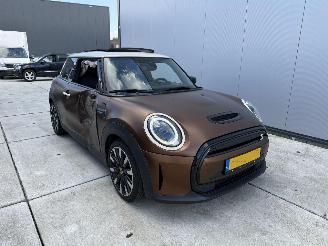 Mini Electric Camden Edition 33 kWh -PANO-CAMERA-LEDER picture 2