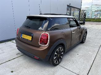 Mini Electric Camden Edition 33 kWh -PANO-CAMERA-LEDER picture 5