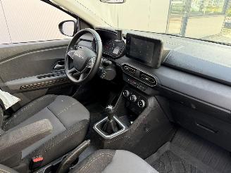 Dacia Jogger 1.0 TCe 110 Extreme 110 PK-CAMERA-NAVI-PDC picture 6