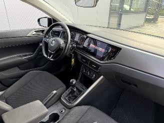 Volkswagen Polo 1.0 TSI Comfortline-PDC-NAVI picture 6