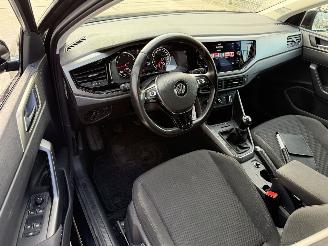 Volkswagen Polo 1.0 TSI Comfortline-PDC-NAVI picture 3