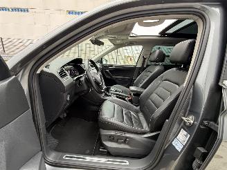 Volkswagen Tiguan 1.4 TSI 4MOTION Highline Business R -PANO-LEDER-NAVI-CAMERA picture 9