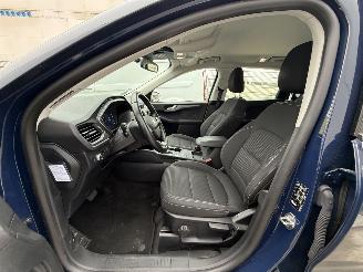 Ford Kuga 2.5 PHEV Titanium 225PK - CAMERA - NAVI - KEYLESS picture 8
