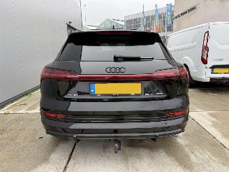Audi E-tron 50 Quatro  S-edition 71 kWh -PANO-NAVI-LEDER-CAMERA picture 7