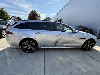 Jaguar XF 2.0 d  Portfolio Sportbreake -LEDER-NAVI-PDC-AUTOMAAT picture 7