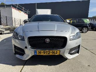 Jaguar XF 2.0 d  Portfolio Sportbreake -LEDER-NAVI-PDC-AUTOMAAT picture 15