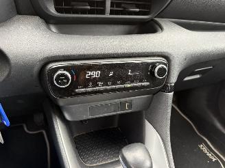 Toyota Yaris 1.5 Hybrid Active -NAVI-PDC-CAMERA picture 17