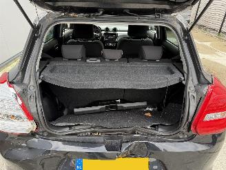 Suzuki Swift 1.0 Stijl Smart Hybrid-PDC-NAVI picture 11