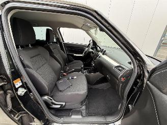 Suzuki Swift 1.0 Stijl Smart Hybrid-PDC-NAVI picture 13