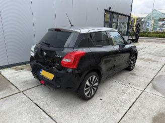 Suzuki Swift 1.0 Stijl Smart Hybrid-PDC-NAVI picture 5