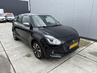 Suzuki Swift 1.0 Stijl Smart Hybrid-PDC-NAVI picture 2