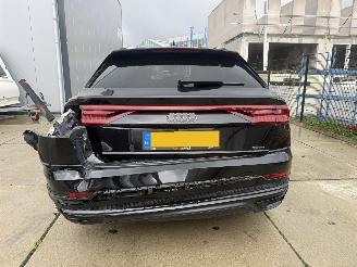 Audi Q8 55TFSI e QUATTRO S-LINE LUCHTVERING - CAMERA - KEYLESS picture 14