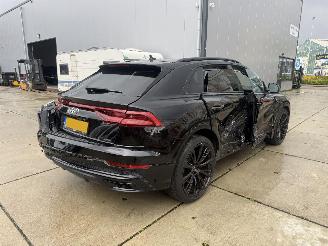 Audi Q8 55TFSI e QUATTRO S-LINE LUCHTVERING - CAMERA - KEYLESS picture 5