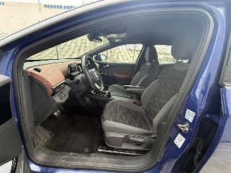 Volkswagen ID.5 Pro 77 kWh 204 PK-CRUISE-NAVI-PDC- VASTE PRIJS !! picture 9