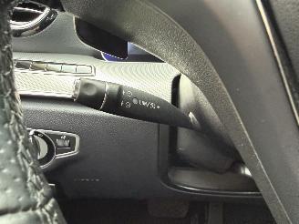Mercedes E-klasse E200D 150PK - 122000km - NAVI - CAMERA - HUD picture 16