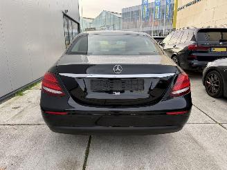 Mercedes E-klasse E200D 150PK - 122000km - NAVI - CAMERA - HUD picture 7
