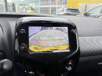 Peugeot 108 1.0 e-VTi Allure NAVI - CAMERA - CARPLAY - LED picture 17