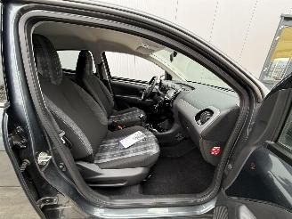 Peugeot 108 1.0 e-VTi Allure NAVI - CAMERA - CARPLAY - LED picture 11