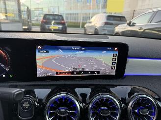 Mercedes A-klasse 250 e Luxury Line PLUG IN HYBRID -AMG-PANO-CAMERA-NAVI picture 16
