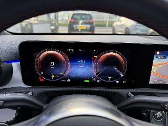 Mercedes A-klasse 250 e Luxury Line PLUG IN HYBRID -AMG-PANO-CAMERA-NAVI picture 15
