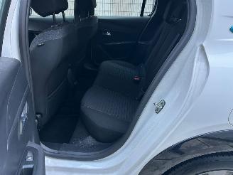 Peugeot 208 EV 50 kWh -NAVI-CLIMA-ACTIERADIUS 362 KM picture 15