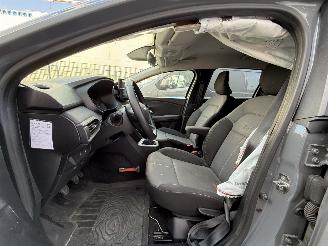 Dacia Jogger 1.0 TCE 110 Extreme CAMERA-NAVI-PDC picture 8