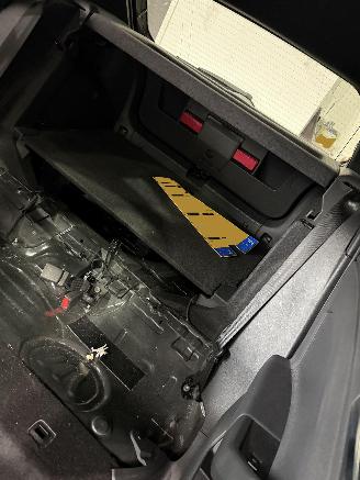 Toyota Yaris 1.5 HYBRID 141 PK-NAVI-PDC-CAMERA picture 21