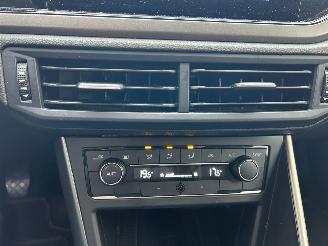 Volkswagen Polo 1.0 TSI R-Line Edition -NAVI-PDC-CRUISE picture 9