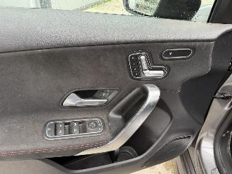 Mercedes A-klasse 180 PREMIUM PLUS AMG PANO-SFEER VERL-MEMORY STOELEN picture 14