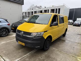  Volkswagen Transporter 2.0 TDI L2H1 30 DC DSG 150PK - NAVI - AIRCO - CRUISE 2023/7