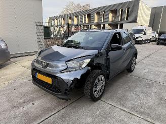 Toyota Aygo AYGO X 1.0 VVT-i MT PLay -CAMERA-NAVI-PDC-CRUISE picture 2