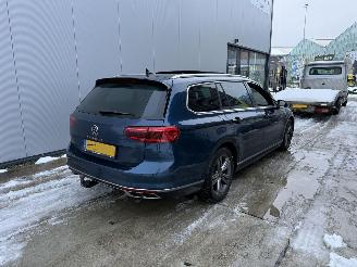 Volkswagen Passat 2.0 TDI R-Line Business+ AUTOMAAT-PANO-CAMERA picture 5