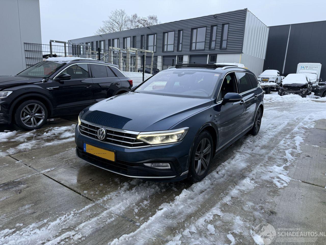 Volkswagen Passat 2.0 TDI R-Line Business+ AUTOMAAT-PANO-CAMERA