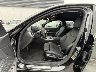 BMW 3-serie 330e  PLUG IN HYBRID 260 PK AUTOMAAT-CAMERA-NAVI-LEDER picture 8