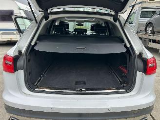 Audi A6 allroad 3.0 TDI Premium Edition NAVI-LEDER-PDC-PANO picture 12