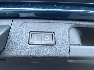 Volkswagen Passat 2.0 TDI R-Line Business+ AUTOMAAT-PANO-NAVI-CAMERA-PDC picture 12