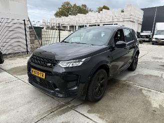 Schadeauto Land Rover Discovery Sport P300e 1.5 HSE 4X4 PLUG IN HYBRID -PANO-CAMERA-NAVI-LEDER 2021/3