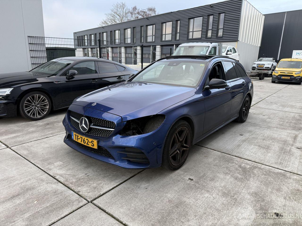 Mercedes C-klasse C180 PREMIUM PLUS PACK 156PK - NAVI - 360 CAMERA - LEDER