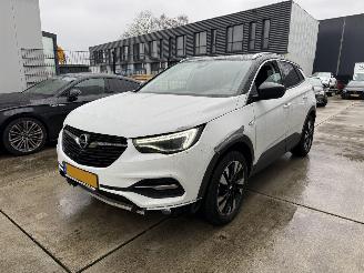 Opel Grandland X 1.2 TURBO ULTIMATE-AUTOMAAT-KEYLESS-NAVI-PDC picture 2