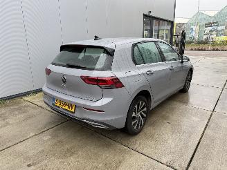 Volkswagen Golf 1.4 eHybrid PHEV STYLE 204PK - NAVI - IQ LIGHT - PDC picture 5