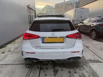 Mercedes A-klasse 200 Business Solution AMG-CAMERA-PANO-NAVI-PDC picture 8