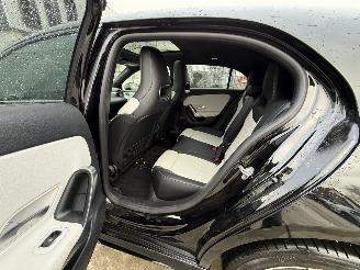 Mercedes A-klasse 220 Premium Plus AMG-PANO-PDC-NAVI picture 10